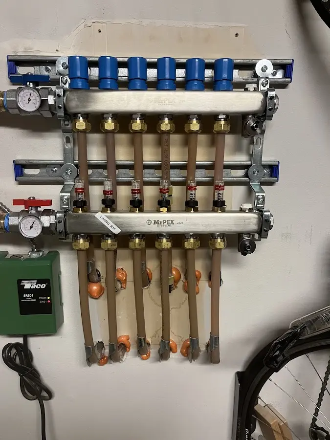 Plumber performing Leak Detection at a residential property in Saratoga